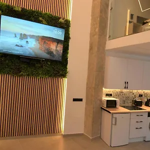 https://biblioteca-luxury-centro-historico-de.1costadelsol.com